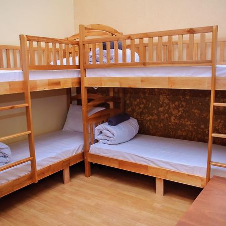 Golden Globus Hostel Κίεβο Εξωτερικό φωτογραφία
