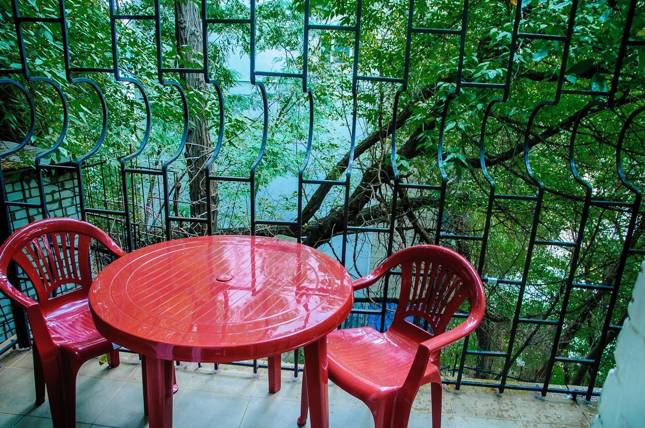 Golden Globus Hostel Κίεβο Εξωτερικό φωτογραφία